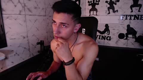 Snapshot of andyjoy_ chatting on 03-03-25, 04:35 Andy Joy online show from 03-03-25, 04:35