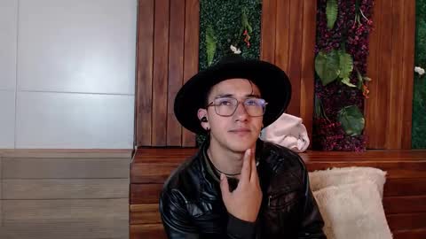 Snapshot of andyjoy_ chatting on 11-15-25, 11:18 Andy Joy online show from 11-15-25, 11:18