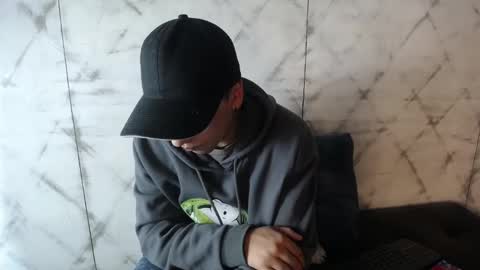 Snapshot of andyjoy_ chatting on 11-19-25, 11:21 Andy Joy online show from 11-19-25, 11:21