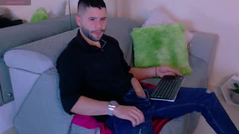 Andy online show from 02-06-26, 05:12