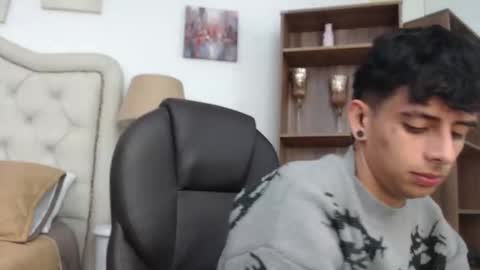 andyxibrat online show from 04-08-26, 11:54