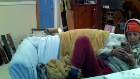 aneoakley online show from 11-20-25, 01:44