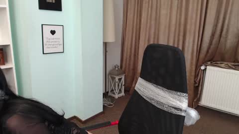 Anes online show from 12-26-24, 06:41