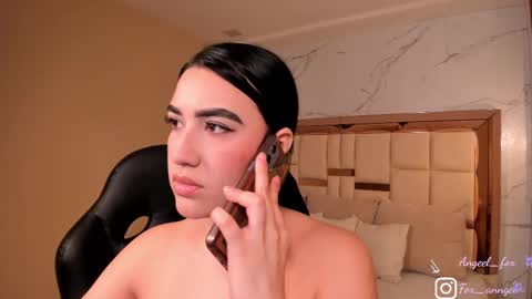 Snapshot of angeel_fox chatting on 09-19-25, 04:47 Angel online show from 09-19-25, 04:47