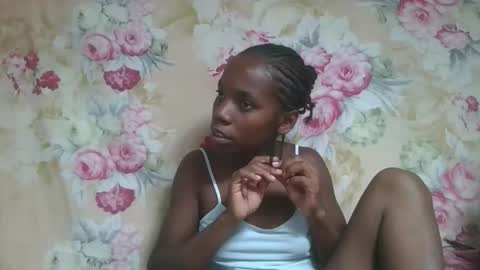 Snapshot of angeeliine chatting on 03-02-26, 01:18 angeeliine online show from 03-02-26, 01:18