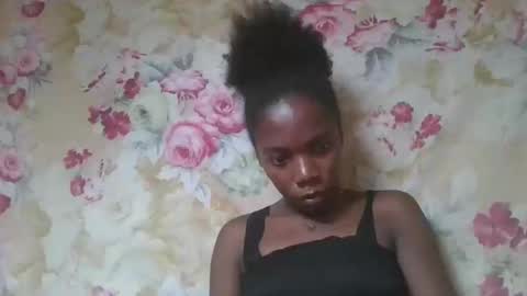 Snapshot of angeeliine chatting on 04-23-26, 06:54 angeeliine online show from 04-23-26, 06:54