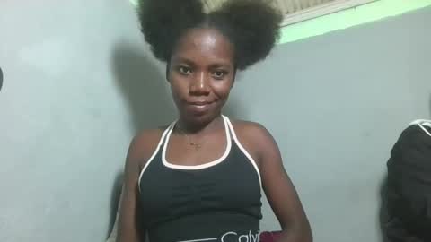 Snapshot of angeeliine chatting on 05-05-26, 06:38 angeeliine online show from 05-05-26, 06:38
