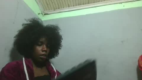Snapshot of angeeliine chatting on 05-16-26, 06:39 angeeliine online show from 05-16-26, 06:39