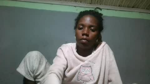 angeeliine online show from 06-11-26, 08:40