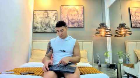 Angel online show from 02-03-26, 03:37