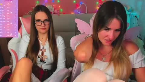 Ivanna and Jessica online show from 05-22-26, 03:35