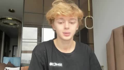 Snapshot of angel_andreww chatting on 05-17-26, 08:12 angel_andreww online show from 05-17-26, 08:12