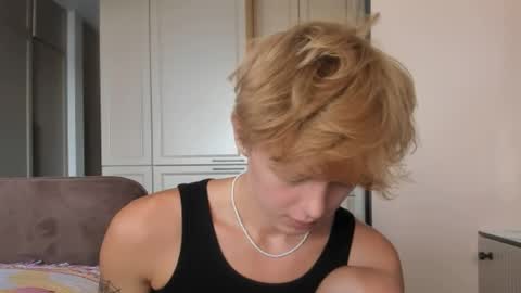 Snapshot of angel_andreww chatting on 06-02-26, 09:55 angel_andreww online show from 06-02-26, 09:55