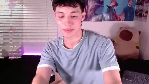 Snapshot of angel_bless19 chatting on 12-11-24, 10:27 Angel help me with 100 thumbs up online show from 12-11-24, 10:27