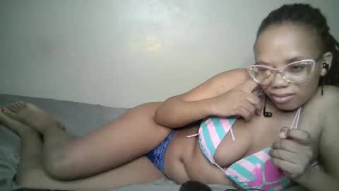 Snapshot of angel_cheupe chatting on 12-17-25, 08:48 angel_cheupe online show from 12-17-25, 08:48