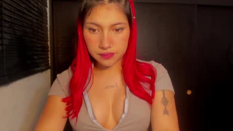 Snapshot of angel_copper chatting on 12-18-24, 11:51 Angie indepent model online show from 12-18-24, 11:51