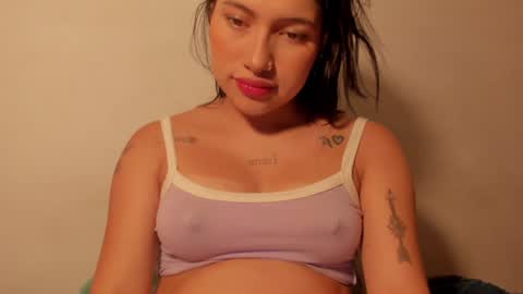 Snapshot of angel_copper chatting on 02-26-25, 12:27 Angie indepent model online show from 02-26-25, 12:27