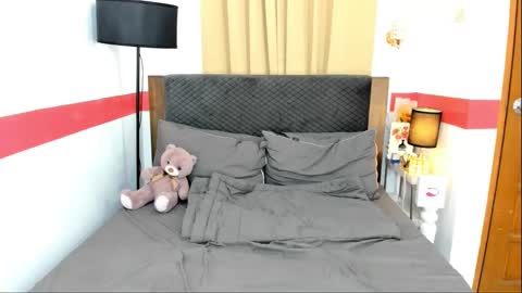 Angel online show from 12-02-24, 01:25