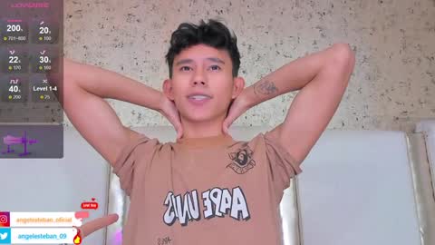 ngel Esteban  online show from 01-12-25, 10:12