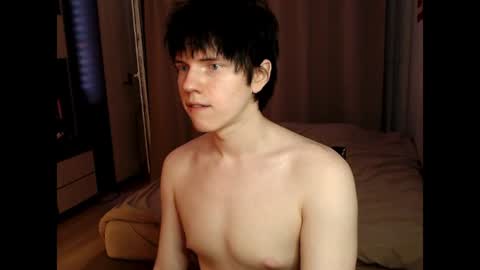 Snapshot of angel_fear chatting on 07-11-26, 09:16 Ray online show from 07-11-26, 09:16