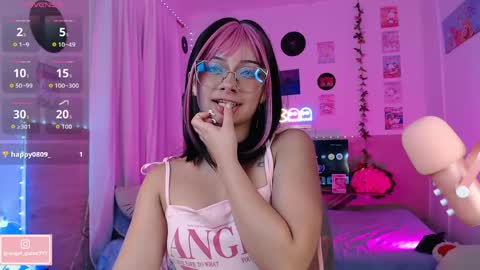 Snapshot of angel_gates chatting on 05-10-26, 10:04 ANGEL online show from 05-10-26, 10:04
