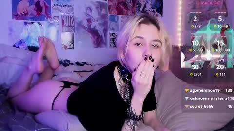 Snapshot of angel_hao chatting on 03-12-25, 06:07 Hao online show from 03-12-25, 06:07