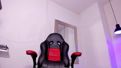 angel hardy online show from 11-10-25, 12:04