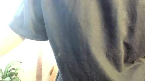 Angel Scott online show from 05-25-26, 08:04