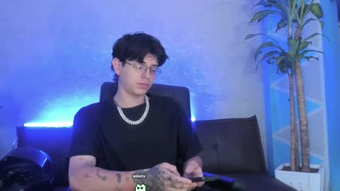 Snapshot of angel_scott2 chatting on 02-24-26, 11:41 angel_scott2 online show from 02-24-26, 11:41