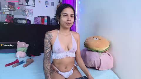 Snapshot of angel_smile18 chatting on 07-12-26, 03:03 angel online show from 07-12-26, 03:03