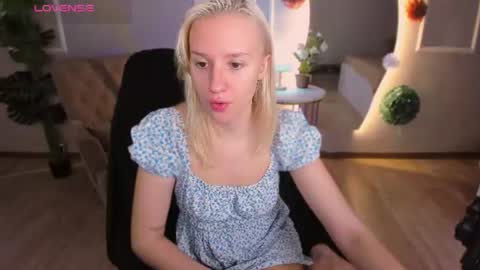 Snapshot of angel_tessa chatting on 07-02-26, 02:01 Angelica online show from 07-02-26, 02:01