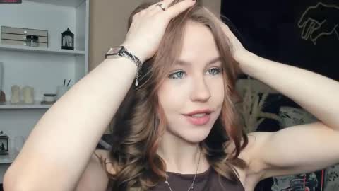 SofiaSofi online show from 05-17-26, 07:17