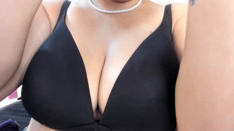 angel_velvet_ online show from 03-02-26, 02:13