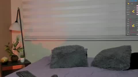 Snapshot of angela_fiory chatting on 07-14-26, 07:52 Ange online show from 07-14-26, 07:52