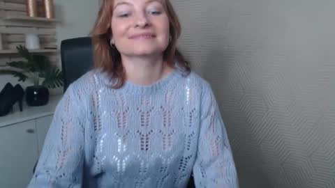 Angela online show from 11-13-25, 07:07