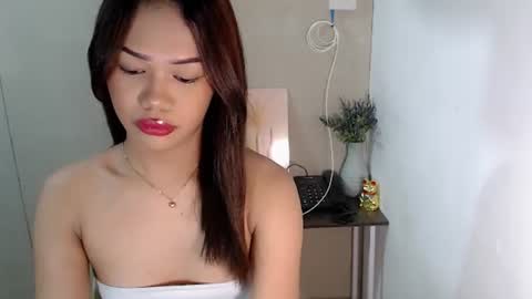 angela_star888 online show from 06-11-26, 03:04