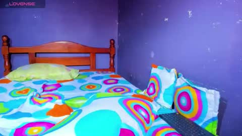 Snapshot of angela_wish chatting on 06-01-26, 05:14 angela_wish online show from 06-01-26, 05:14