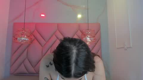 Snapshot of angelaa_cute chatting on 05-17-26, 12:01 ANGELA online show from 05-17-26, 12:01