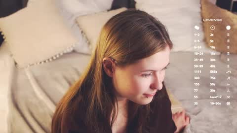 Snapshot of angelabalay chatting on 04-19-26, 06:10 Mary online show from 04-19-26, 06:10