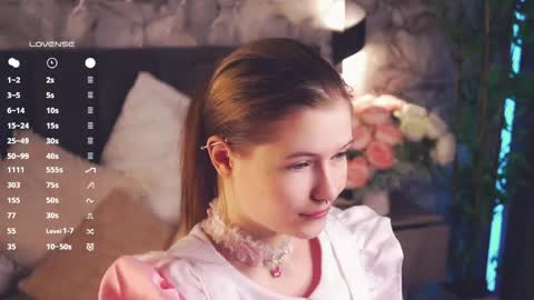 Snapshot of angelabalay chatting on 04-21-26, 12:44 Mary online show from 04-21-26, 12:44