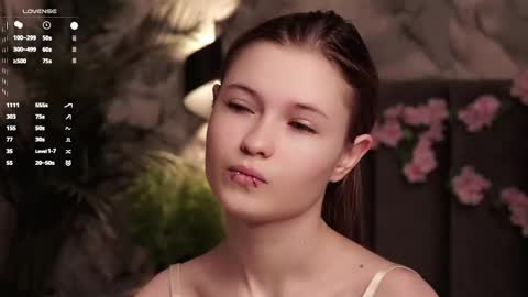 Snapshot of angelabalay chatting on 05-23-26, 12:20 Mary online show from 05-23-26, 12:20