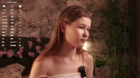 Snapshot of angelabalay chatting on 06-12-26, 12:48 Mary online show from 06-12-26, 12:48