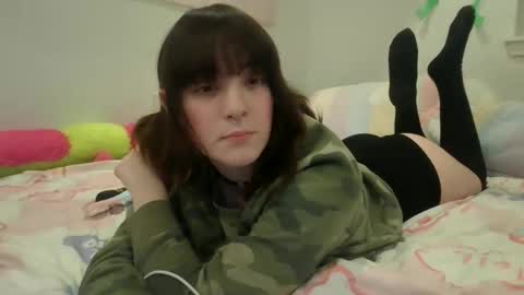 angelalice555 online show from 12-21-25, 10:00