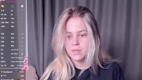 Darsi Anty online show from 10-13-25, 03:34