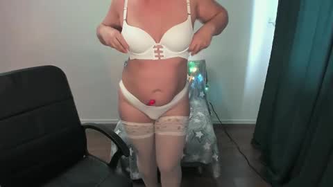 glow online show from 01-17-26, 11:15