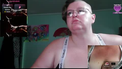 Snapshot of angelbaby582 chatting on 01-14-26, 03:45 Angel online show from 01-14-26, 03:45