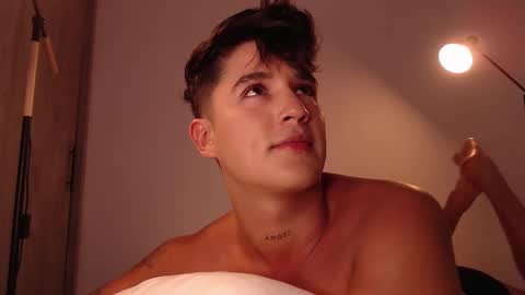 Angel online show from 03-10-25, 12:29