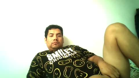 Snapshot of angeldavid90 chatting on 05-02-26, 01:05 angeldavid90 online show from 05-02-26, 01:05