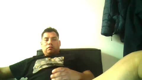 Snapshot of angeldavid90 chatting on 05-19-26, 03:29 angeldavid90 online show from 05-19-26, 03:29