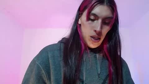 angele online show from 11-02-25, 02:03